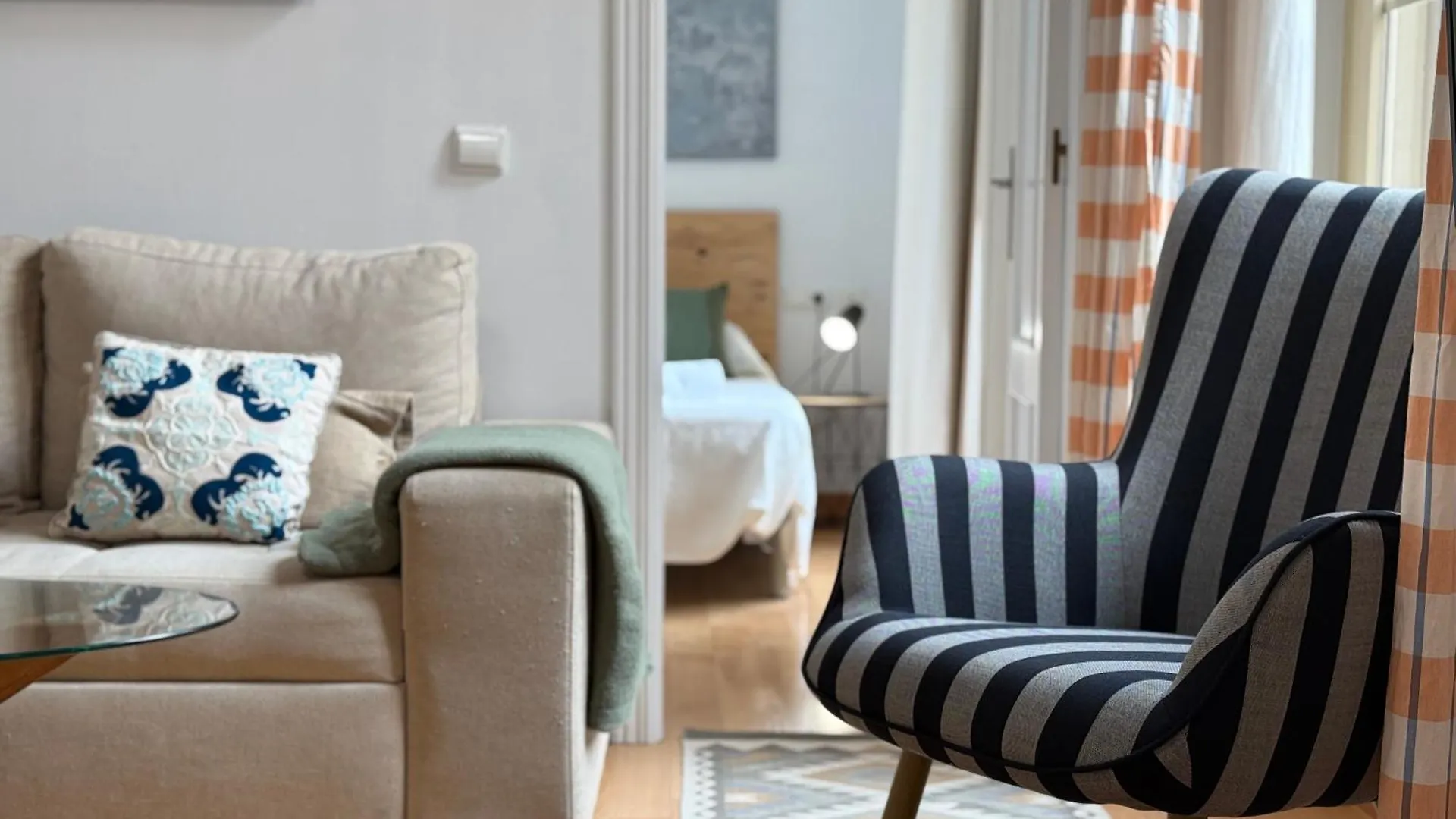 Cozy 1Br Picasso By Easytrip location