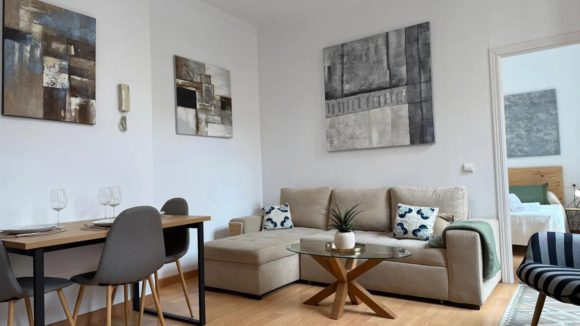 Cozy 1Br Picasso By Easytrip Apartment Malaga Spain
